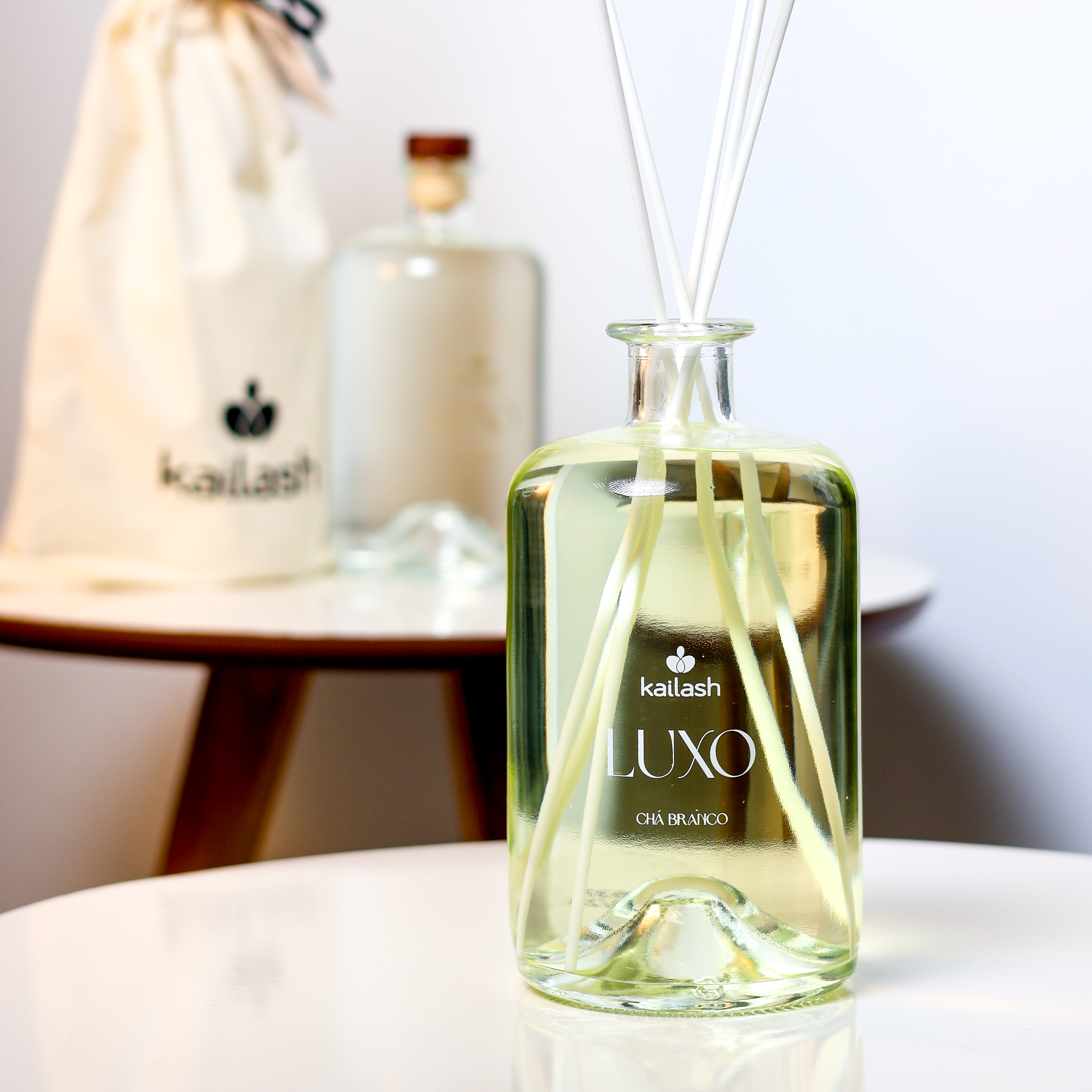 DIFUSOR PARA PERFUMAR AMBIENTES - LUXO CH...