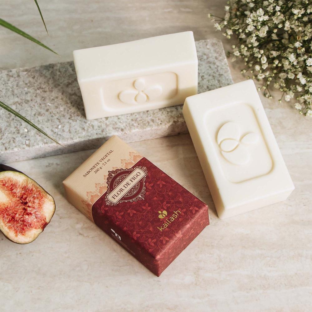 SABONETE EM BARRA VEGETAL - FLOR DE FIGO ...